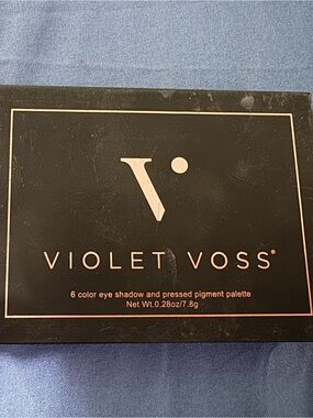 Violet Voss 6 eyeshadow palette